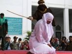 hukuman-cambuk_20170605_093058.jpg
