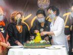 hut-kcbi1.jpg