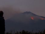hutan-gunung-arjuno-terbakar_20191011_194445.jpg