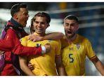 ianis-hagi-tengah-putra-gheorghe-hagi.jpg