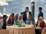 ibu-almarhum-imam-masykur-fauziah-tengah-bersama-tim-penasehat-hukumnya.jpg