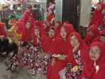 ibu-ibu-pkk-rt-011-rw-06-kelurahan-sunter-jaya-sambut-steven-setiabudi-musa_20180926_014203.jpg
