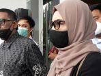 ibunda-gaga-dan-kuasa-hukum-di-pn-jaktim.jpg
