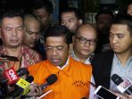 idrus-marham-resmi-ditahan-kpk_20180831_211542.jpg