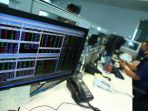 ihsg-ditutup-menguat_20200727_173935.jpg