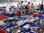 ikan-lelang_20150619_104026.jpg