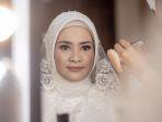ikke-nurjanah-mengunggah-foto-pernikahannya.jpg