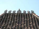 ilustrasi-atap-rumah_20150930_181907.jpg