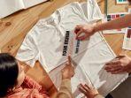 ilustrasi-bisnis-kaos-shutterstock.jpg