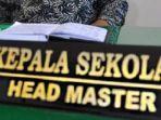 ilustrasi-kepala-sekolah_1.jpg