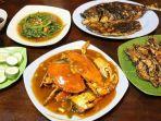 ilustrasi-kuliner-seafood-makanan-enak-di-jakarta-1.jpg