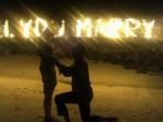 ilustrasi-lamaran-romantis_20150802_014741.jpg