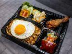 ilustrasi-layanan-pesan-antar-makanan-di-hotel.jpg