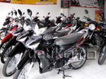 ilustrasi-motor-honda-di-dealer.jpg