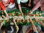 ilustrasi-munggahan-tradisi-makan-bersama-untuk-menyambut-bulan-ramadan.jpg