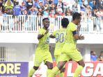 ilustrasi-persiba-balikpapan-setelah-mencetak-gol-ke-gawang-lawan.jpg