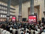 ilustrasi-ribuan-orang-di-istiqlal.jpg