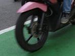 ilustrasi-sepeda-motor.jpg