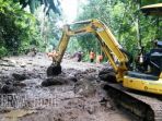 ilustrasi-tanah-longsor_20170410_082412.jpg