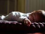 ilustrasi-tidur-siang-baby.jpg