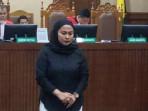 Sidang Suap Vonis CPO, Istri Kedua Hakim Agam Dicecar Soal Temuan USD Senilai Rp 2 M di Apartemen