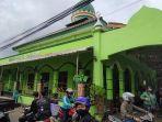imam-masjid-nyaris-ditusuk.jpg