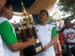 imam-nahrawi-angkatpiala_20151107_180126.jpg