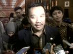 imam-nahrawi_20151126_193131.jpg
