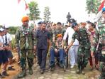 imanuel-nuhan-93-salah-satu-pelaku-sejarah-di-indonesia_20160823_221605.jpg