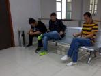 imigrasi-pontianak-deportasi-tiga-wna-asal-china_20161103_103008.jpg