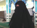 indadari-ditemui-usai-pengajian-di-masjid-raya-pondok-indah_20170907_171310.jpg