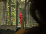 indah-permatasari-di-film-si-manis.jpg