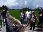 indah-putri-tinjau-proyek-irigasi-di-kappuna-lutra_20160902_210814.jpg