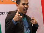 indra-bekti-host-hut-antv-ke-22_20150313_145103.jpg