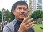 indra-sjafri-memimpin-latihan-di-lapangan-a-gbk-senayan-jakarta-kamis-412024.jpg