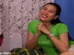 ingat-anya-dwinov-lama-tak-terdengar-ternyata-belum-menikah-di-usia-40-meski-pacaran-10-tahun.jpg