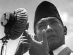 ini-pidato-lengkap-bung-karno153.jpg