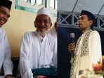 inilah-sosok-yang-larang-ustaz-abdul-somad-jadi-cawapres-dan-bilang-uas-lebih-mahal-dari-istana_20180916_164343.jpg