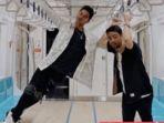 injak-bangku-mrt-atlet-peraih-emas-asian-games-2018-sampaikan-permintaan-maafnya.jpg