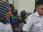 inna-silestowati-kiri-yang-menjabat-sebagai-plt-kepala-dinas-kesehat_20180703_153057.jpg
