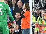 insiden-penyusup-di-laga-everton-kontra-newcastle-united.jpg