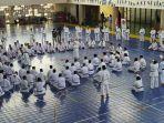 instruktur-dari-japan-karate-association-world-federation-seizo-izumiya-shihan.jpg