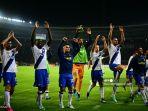 inter-milan-melakukan-selebrasi-seusai.jpg