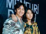 iqbaal-bersama-angga-yunanda-di-premier-film-mencuri-raden-saleh.jpg