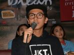 iqbaal-ramadhan_20180612_081548.jpg