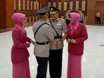 irjen-firli-bahuri-usai-dilantik.jpg