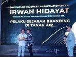irwan-hidayat-dianugerahi-penghargaan-lifetime-achievement-award-2022.jpg