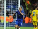 islam-slimani_20160928_063626.jpg