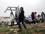 israel-bongkar-karavan-yang-dijadikan-sekolah-anak-palestina_20200220_010317.jpg