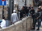 israel-melarang-warga-shalat-jumat-di-masjid-al-aqsa_20231020_200732.jpg